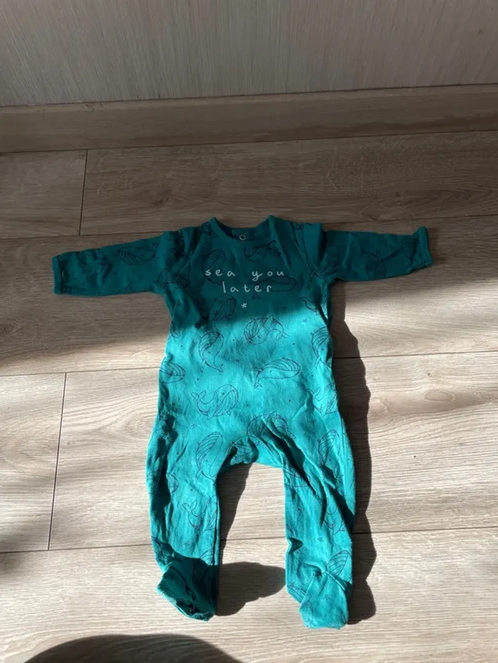 Pyjamas vert baleine