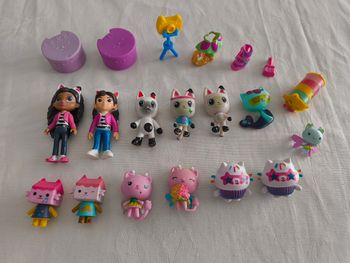 Lot figurines gabby 