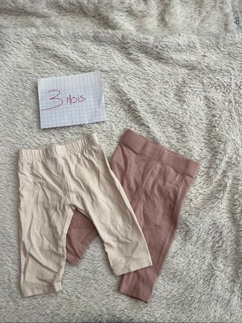 Lot 2 leggings
