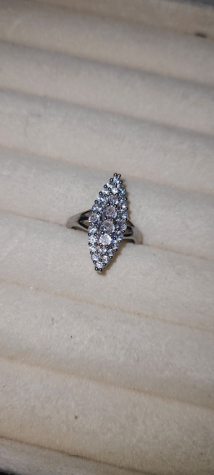 Bague marquise - photo numéro 1