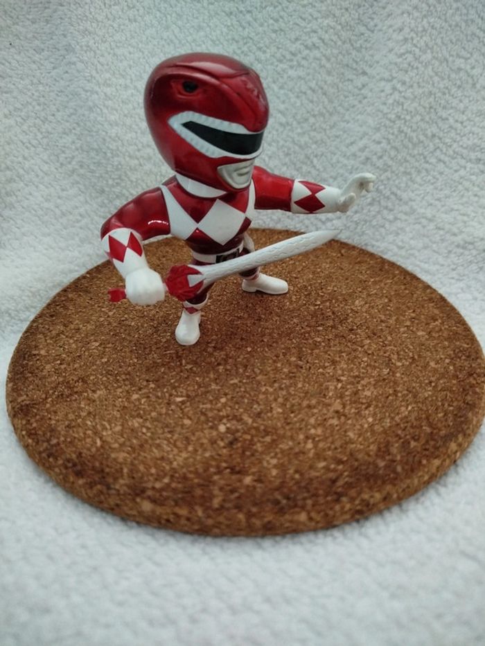 Figurine Power Rangers rouge - photo numéro 2