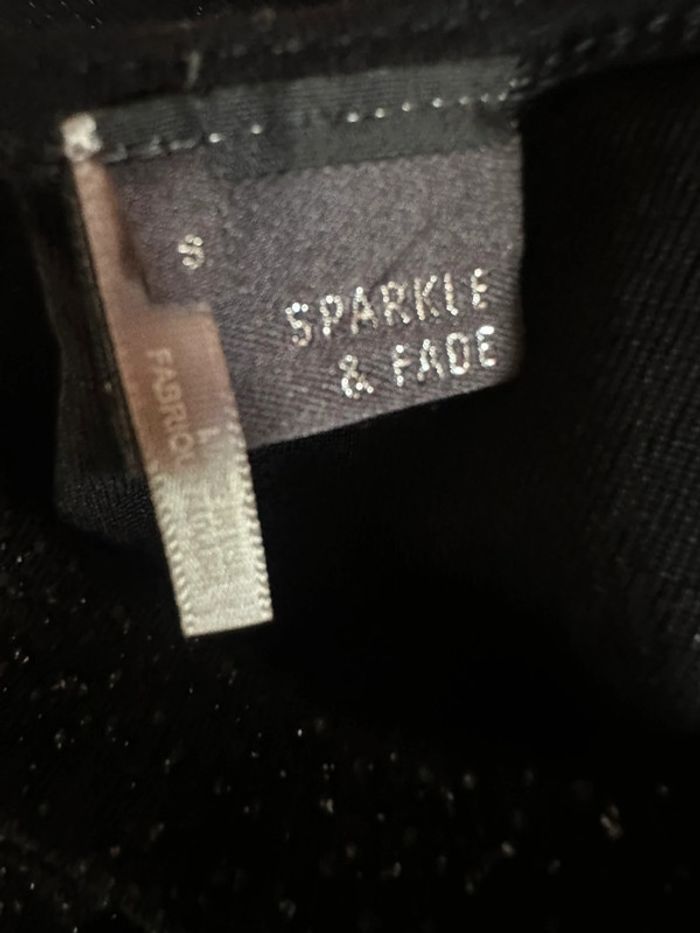 Robe courte noire - photo numéro 4