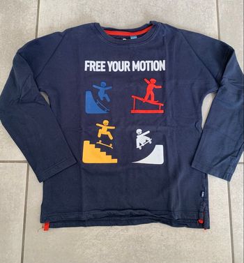 Te shirt ML marine Okaidi taille 8 ans