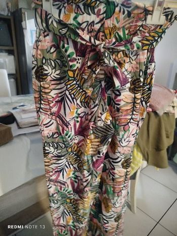 #kytie5ansfille. Pantalon taille 5/6 ans