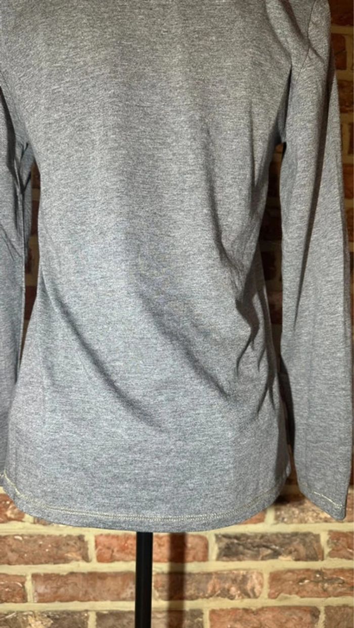 Haut gris à longues manches Etam x Wonder Woman Taille XS / 34 - photo numéro 12