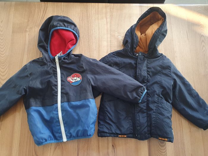 Lot 2 manteaux 3 ans