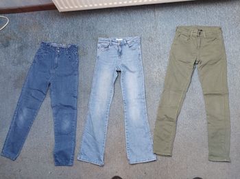 Lot de 3 pantalons fille taille 12 ans
