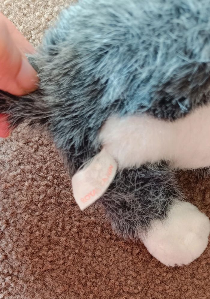 Peluche chien gris blanc royal canin - photo numéro 3