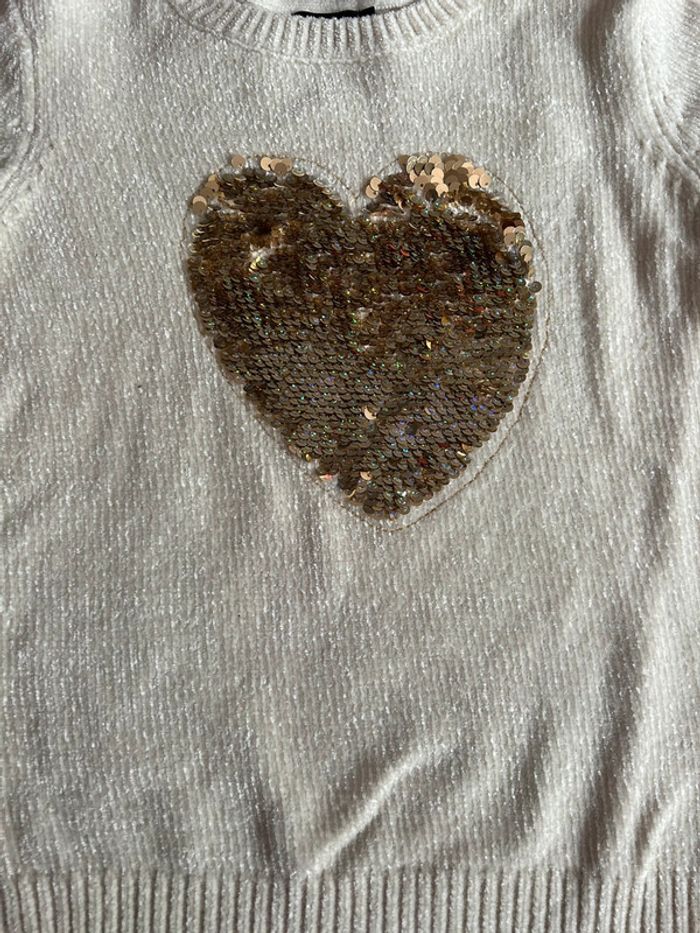 Pull beige tout doux avec paillettes en forme de cœur - 10 ans - photo numéro 2