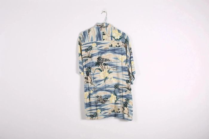 Magnifique chemisette vintage 80's en rayonne motif fleurs des îles (#240183) - photo numéro 6