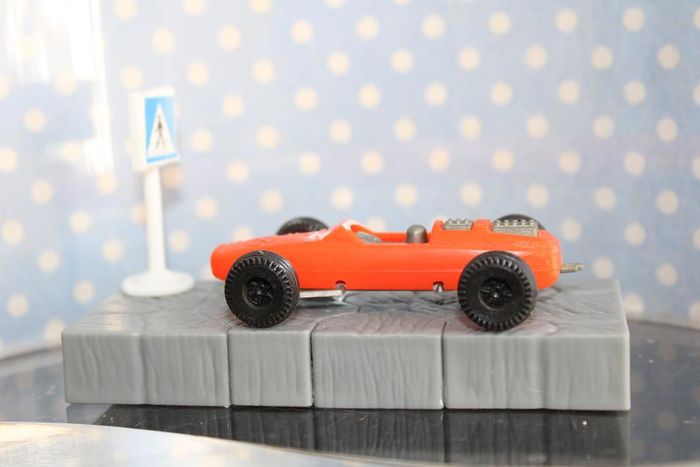 Voiture miniature formule 1 années 70 - photo numéro 2