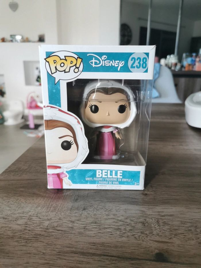 Funko pop disney 238 belle