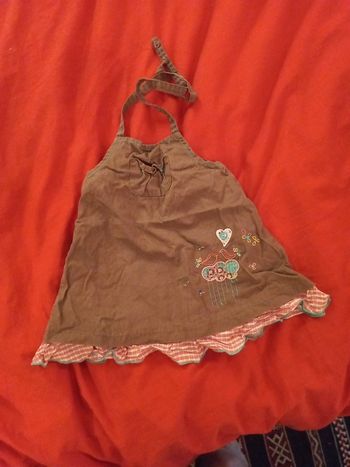 Jolie robe été de 3 à 6 mois coton brune idéale été