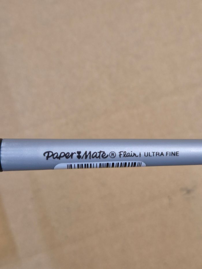 Boîte 12 stylos feutres noirs Paper Mate - photo numéro 2