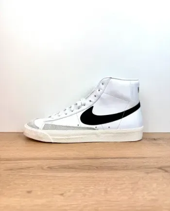 Sneakers Basket Homme Nike Blazer Mid '77 Vintage White Black - 44.5 EUR - Neuve