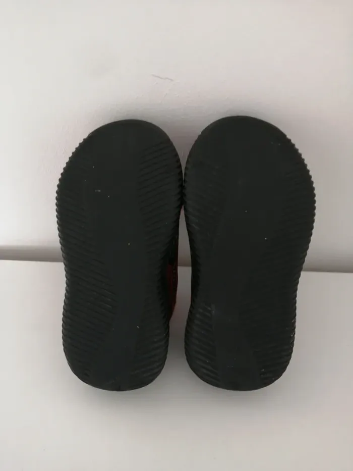 Chaussons bb garçon taille 22 - photo numéro 4
