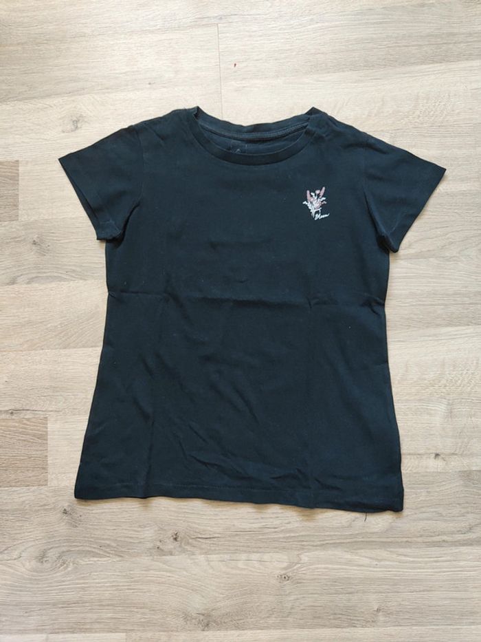 Tee shirt manches courtes