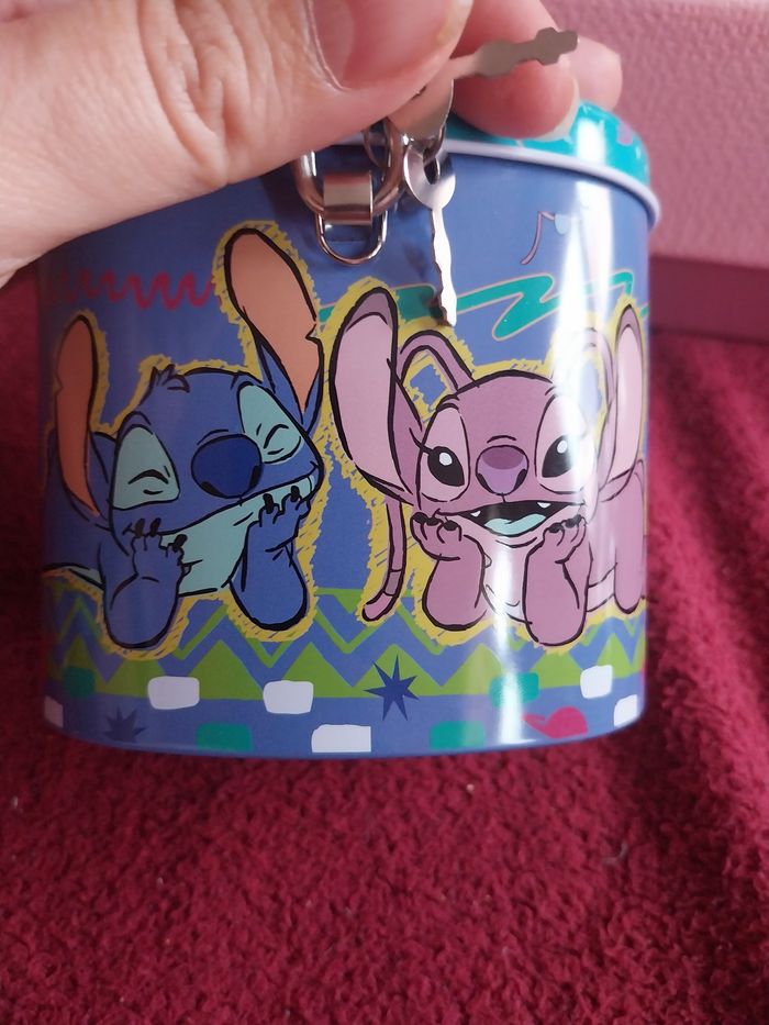 Tirelire stitch et Angel avec cadenas et clés - photo numéro 3