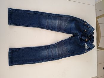 Jeans 8 ans 