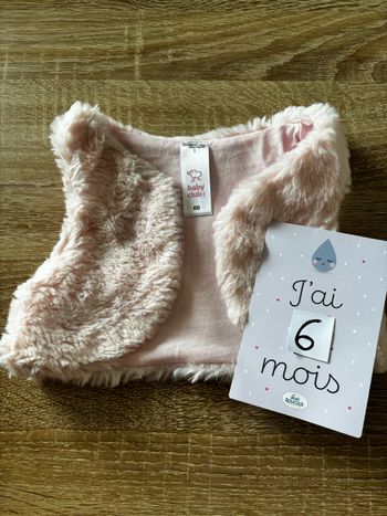 Gilet sans manches rose C&A t.6m