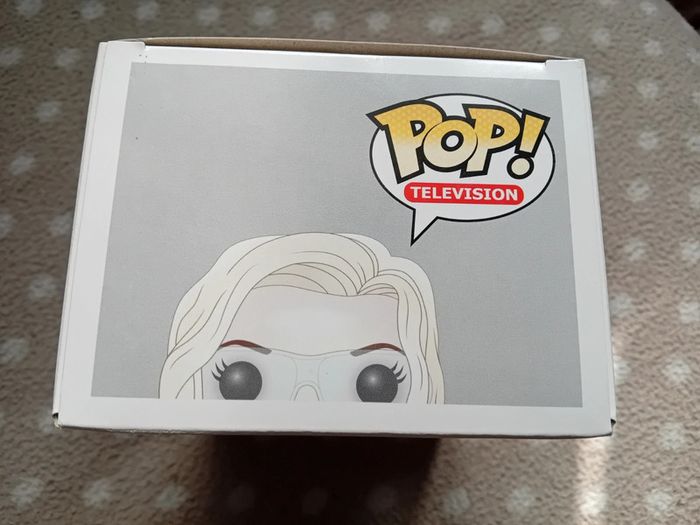 Funko pop i zombie olivia moore 345 - photo numéro 6