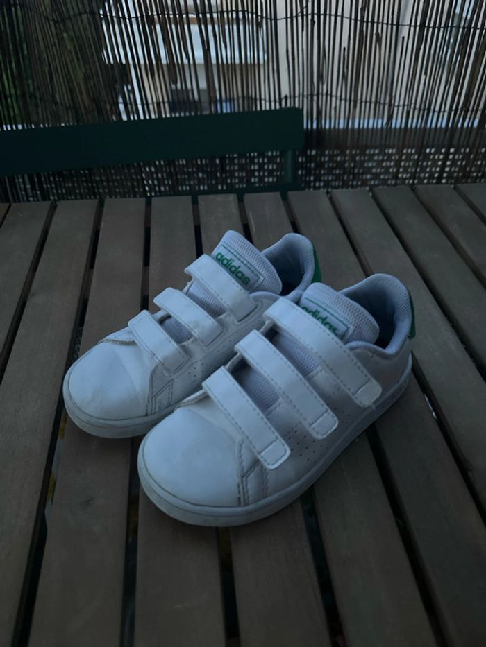 Baskets ADIDAS taille 28 - photo numéro 2