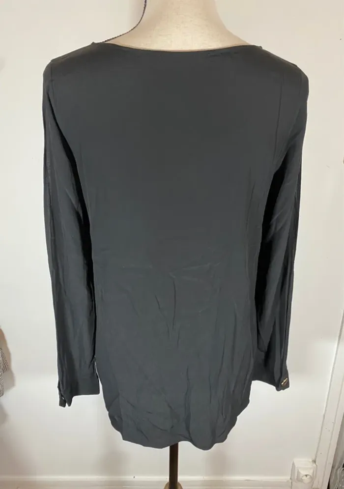 Blouse Moschino love - photo numéro 4