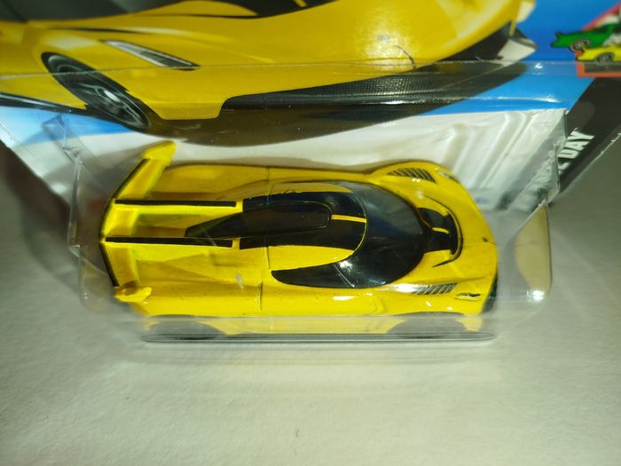 Hot Wheels 2020 Koenigsegg Jesko 2025 - photo numéro 4