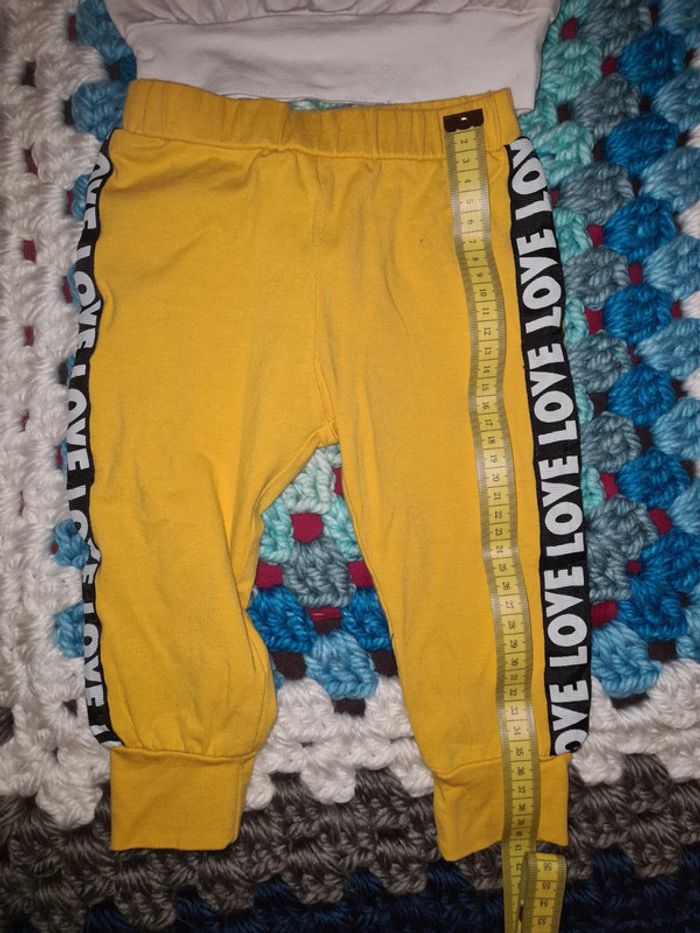 Ensemble jogging bébé 3 à 6mois - photo numéro 2