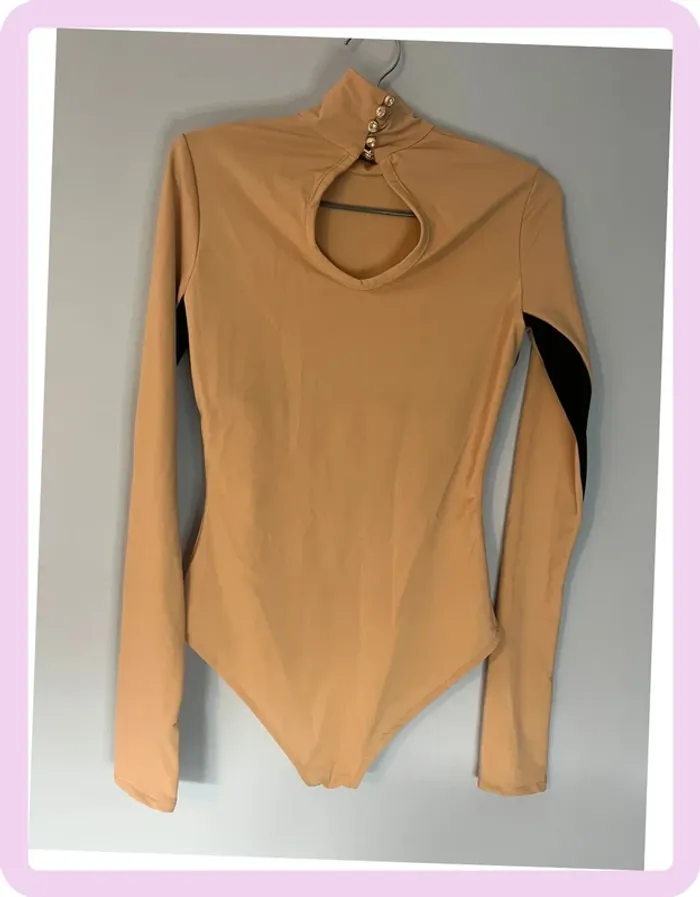 Body Vivons beige & noir – taille M – manches longues, chic graphique - photo numéro 8