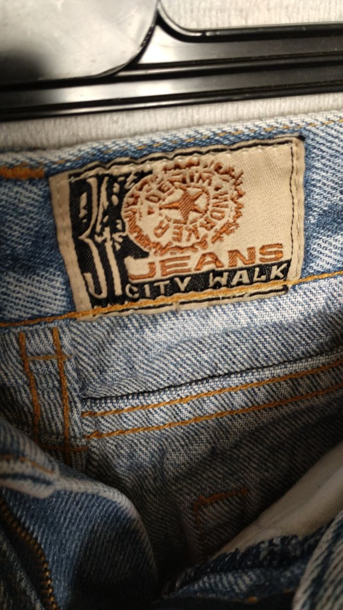 Jean en denim bleu clair 4 ans - photo numéro 3