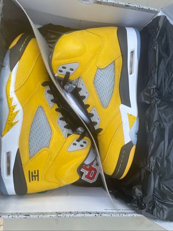 Air jordan 5 Retro Tokyo jaunes - Neuves en taille