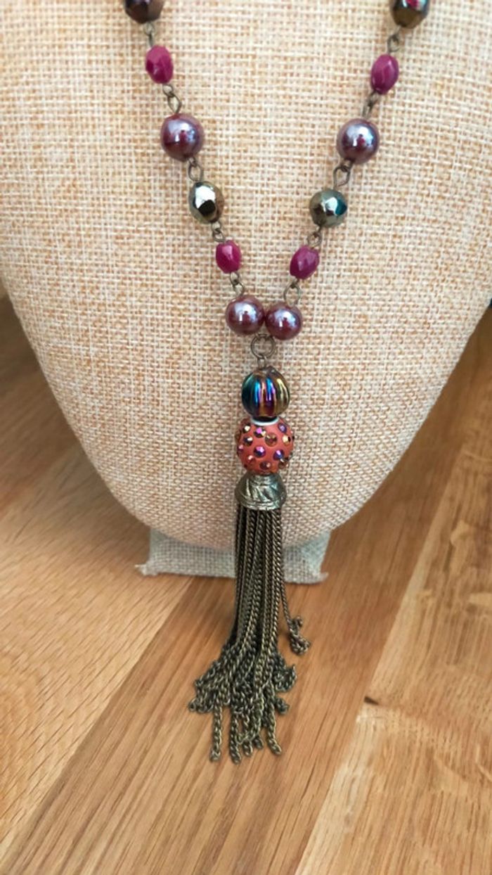 Collier vintage à pampille bronze – Perles prune & métalliques – Style bohème chic