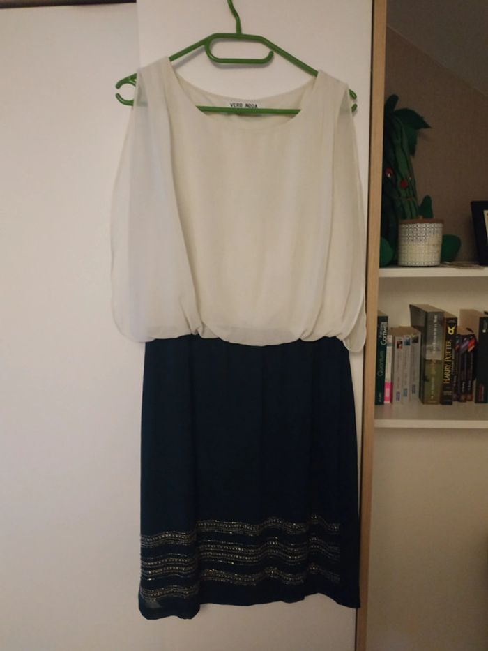 Robe Véro Moda taille 38/40