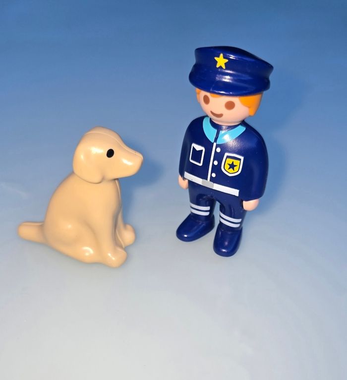 123 playmobil 70408 policier et chien complet - photo numéro 2
