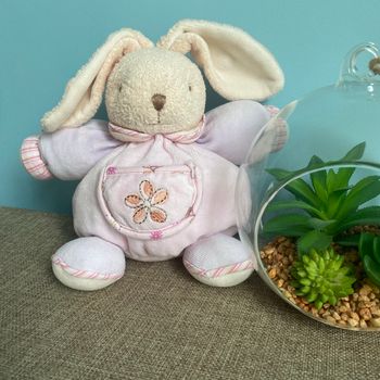 Doudou lapin boule kaloo rose fleur