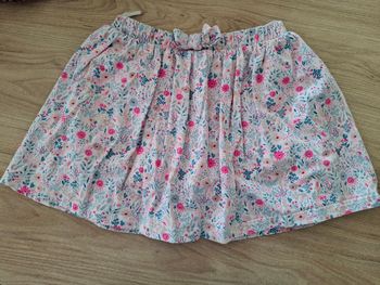 Jupe short fleurie 92cm