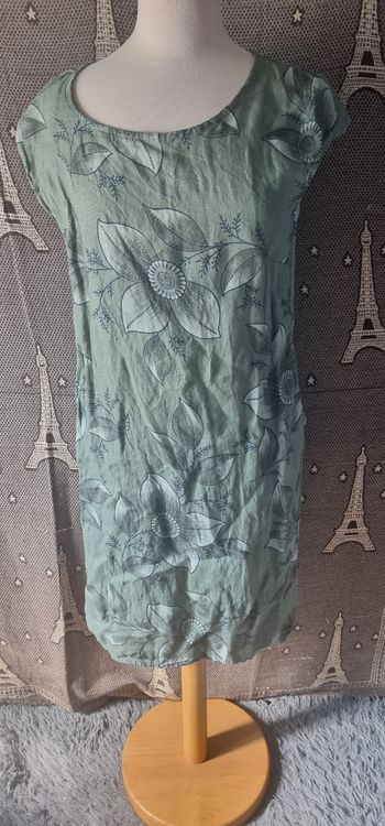 Robe kaki à fleurs taille XL