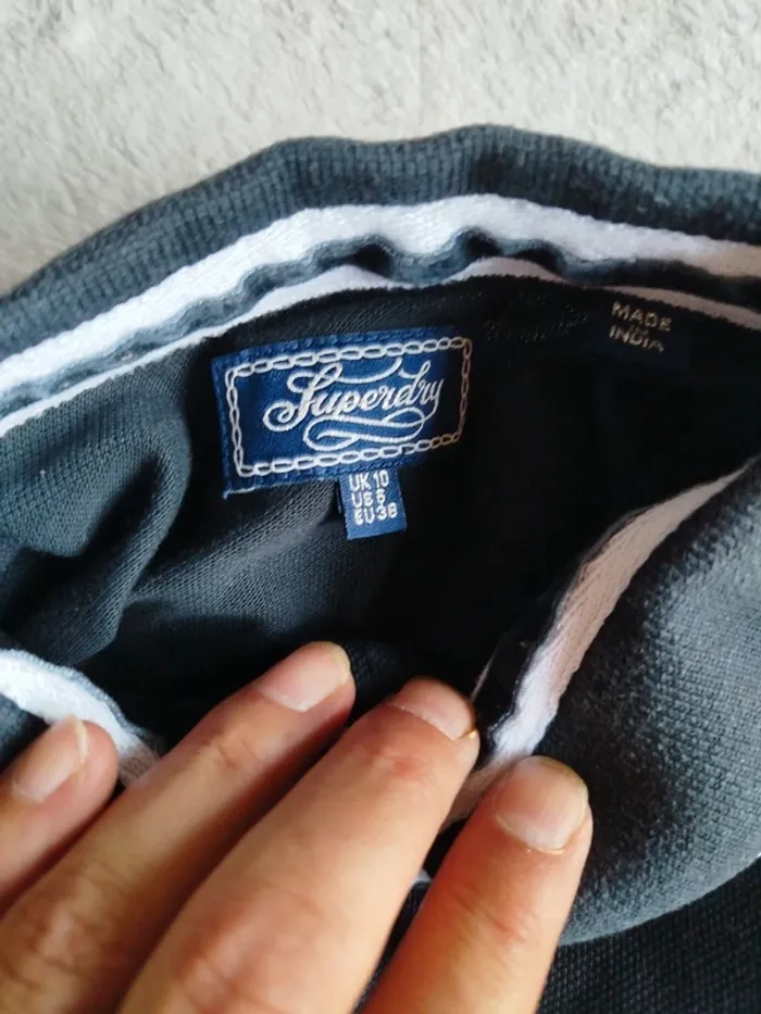 Polo femme Superdry taille 38 - photo numéro 2