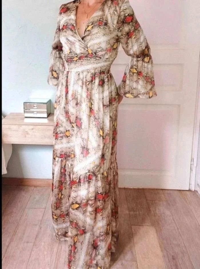 Robe longue  -  Made in  France  -  Motifs reptile  - Maëla  Paris  -  36  -  Parfait état