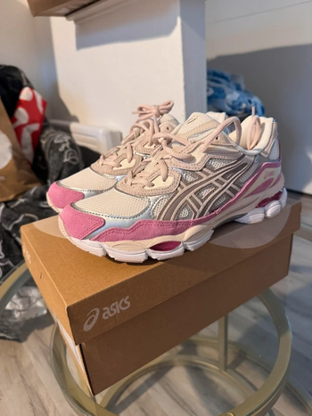 Asics Gel NYC Rose