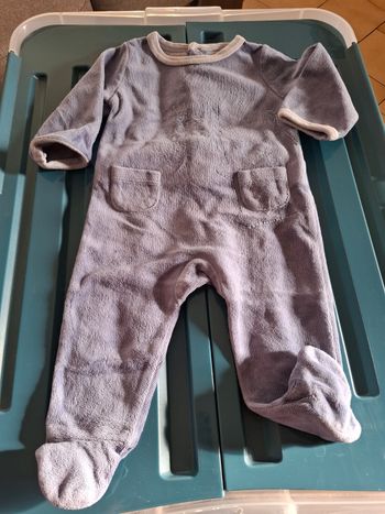 Pyjamas bleu avec motif ours