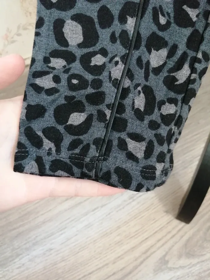 Legging gris à motifs léopard noir avec liseré simili cuir / esmara / (S) - photo numéro 4