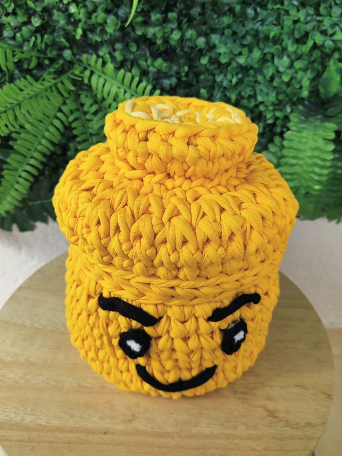 Panier au crochet en Trapilho style Lego - photo numéro 3