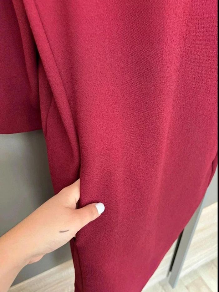 Robe bordeaux - photo numéro 3