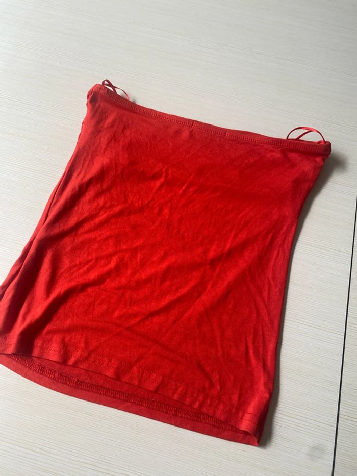 Haut rouge - photo numéro 3