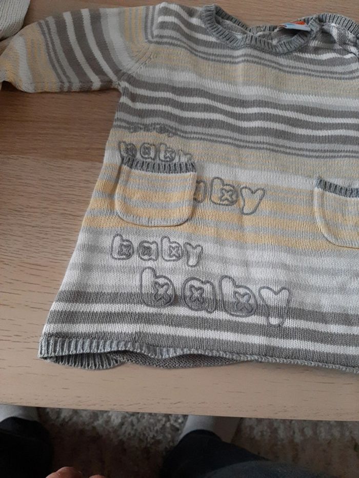 Robe pull 9 mois - photo numéro 2