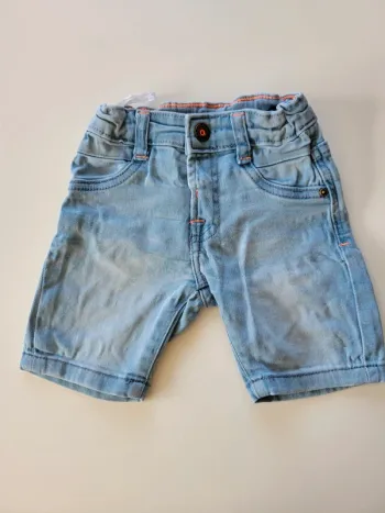 Short 18 mois
