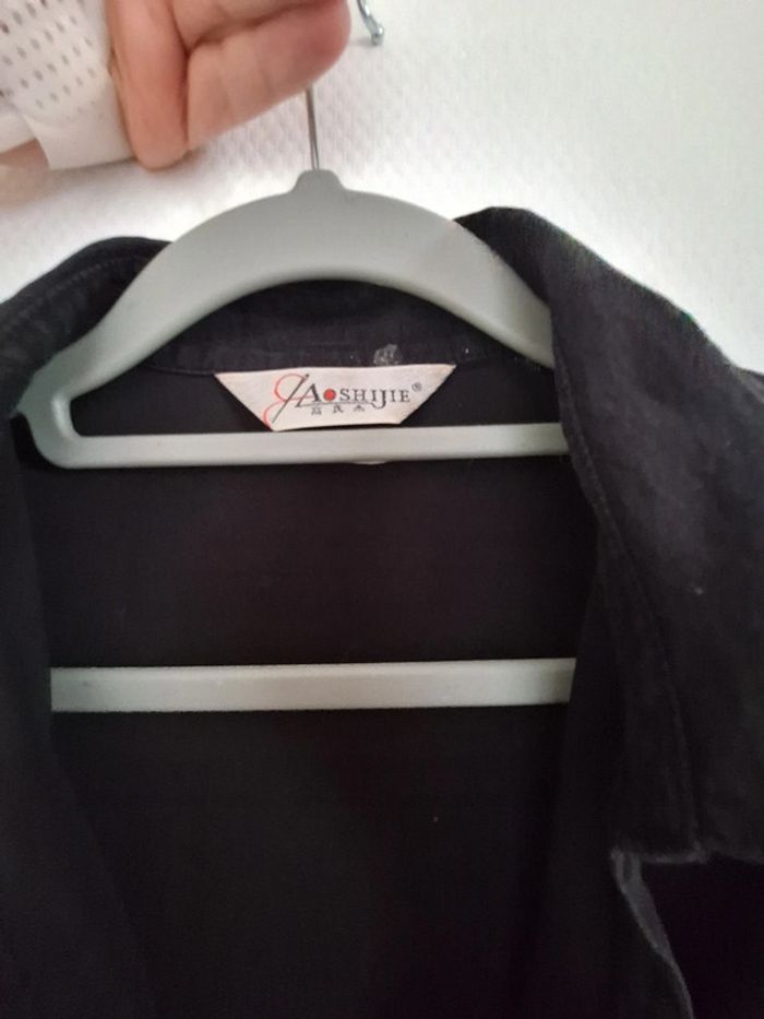 Top noir 36 très belle qualité - photo numéro 6