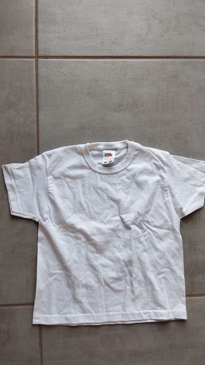 Tee-shirt blanc fruit of the loom taille 3/4 ans - photo numéro 2